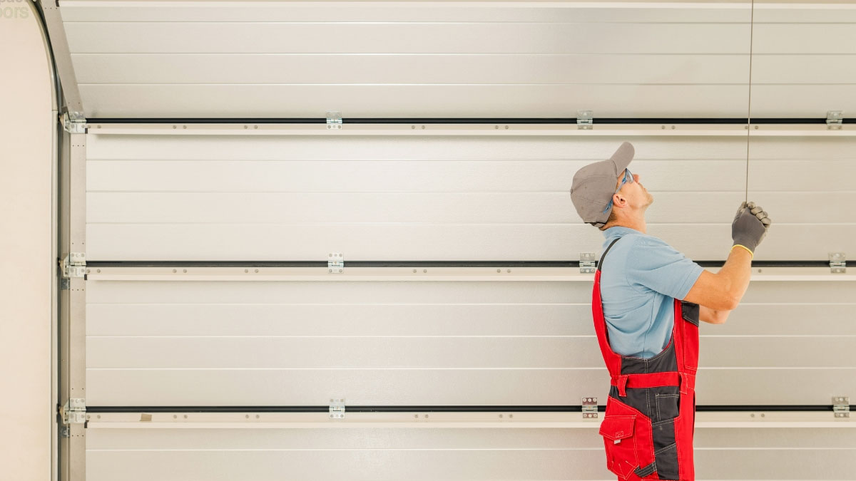 4-garage-door-issues-that-needs-a-professional-touch