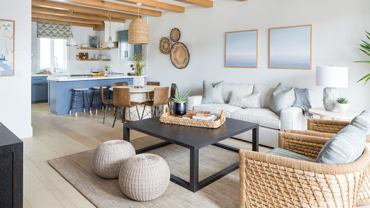 designing-a-beach-themed-living-room