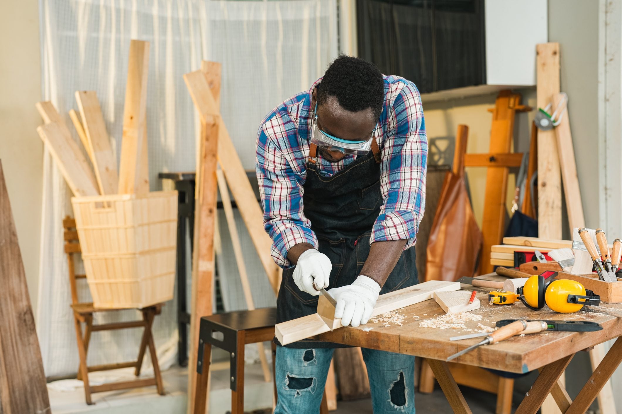 How to Build Better Woodworking Skills Through Planning and Practice